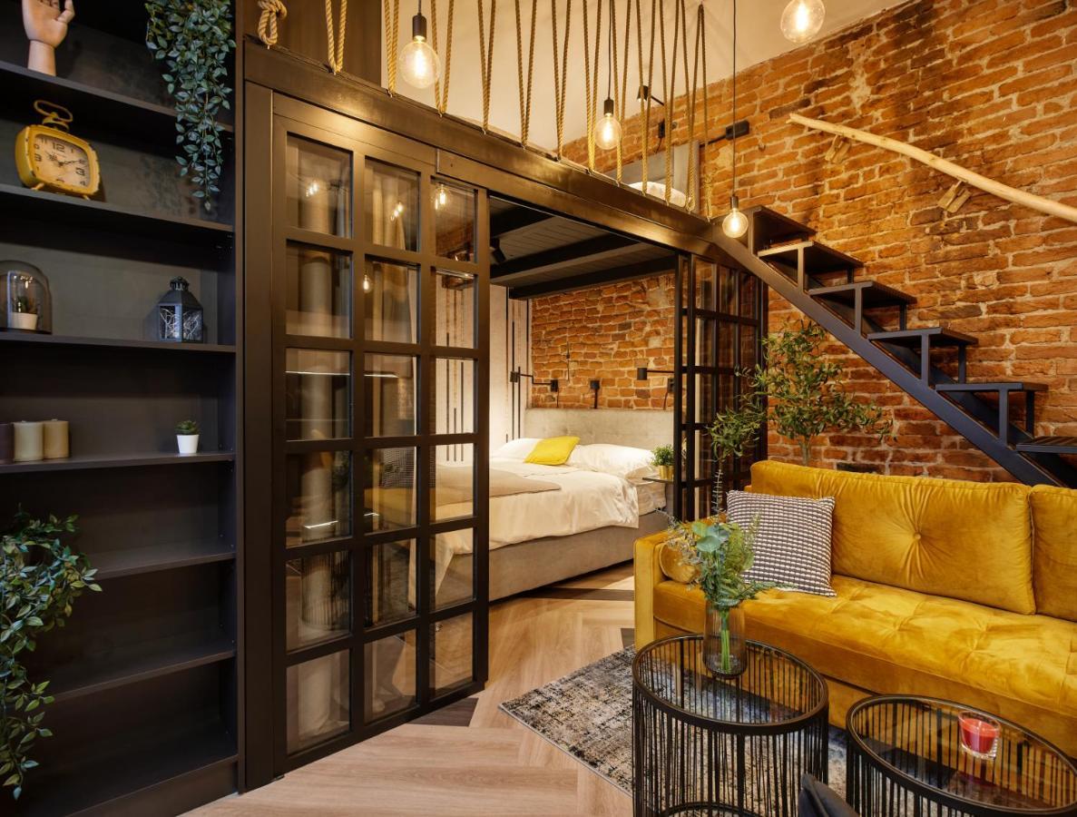 Joseph Studio Apartment By Irundo 자그레브 외부 사진
